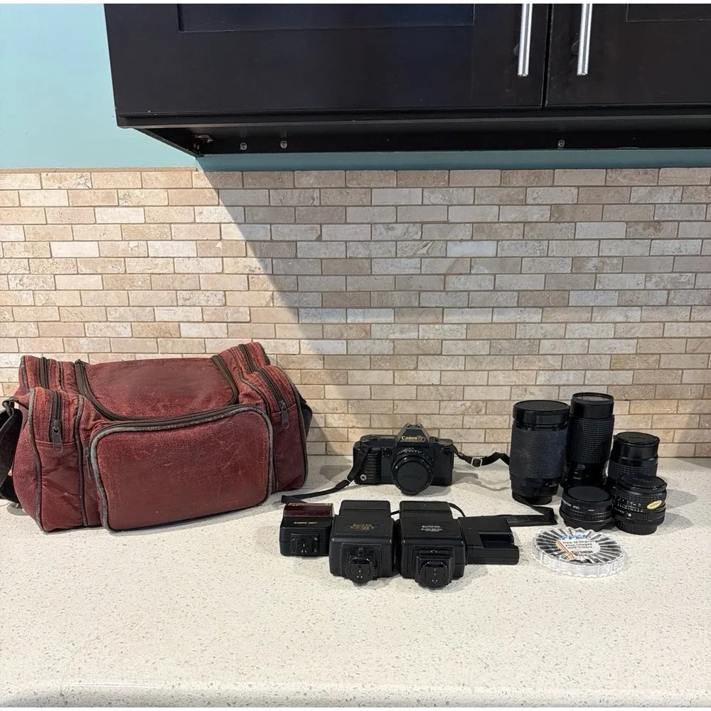 Canon T70 Film Camera 50mm Lens Kit Vintage Extras